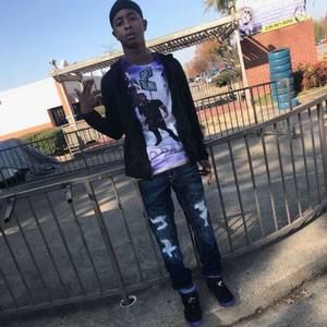 Meet your Posher, Dquan